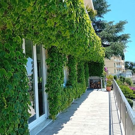B&B Villa Shiverty П'єве-Ліґуре Екстер'єр фото