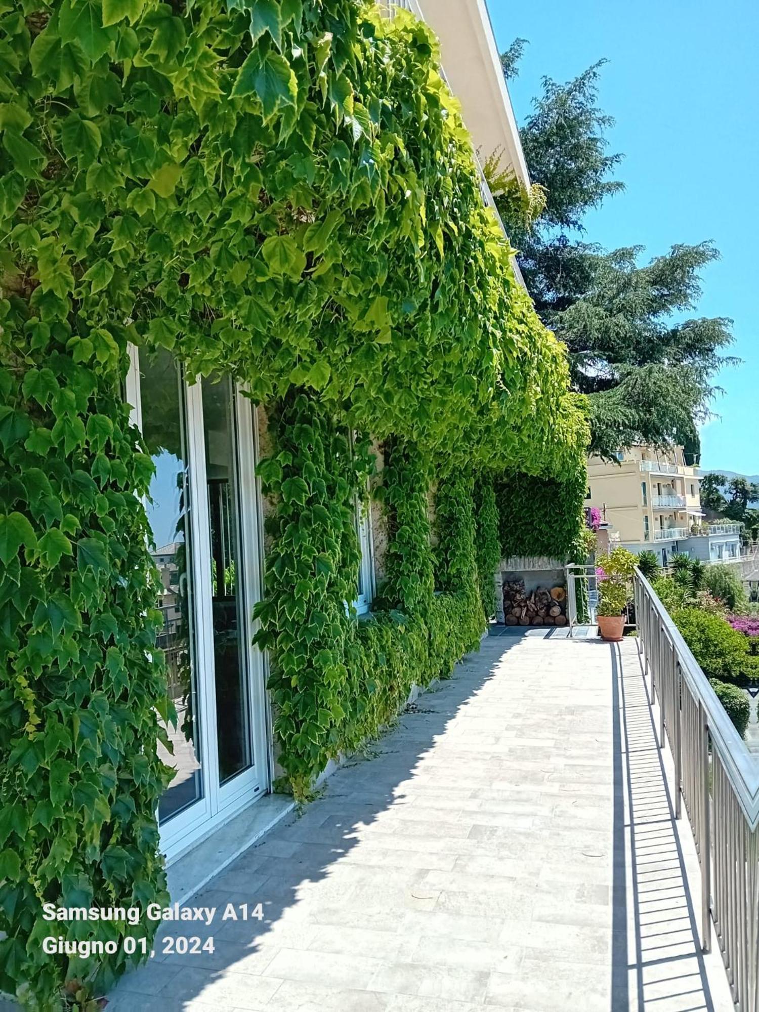 B&B Villa Shiverty П'єве-Ліґуре Екстер'єр фото
